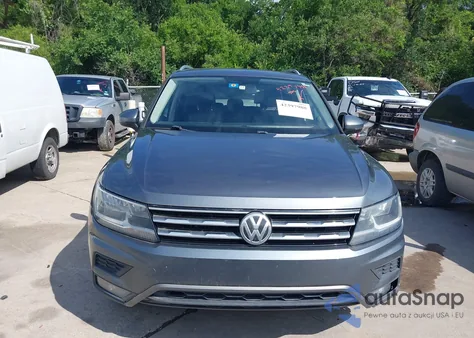 2018 Volkswagen Tiguan 2.0T Se/2.0T Sel z USA, uszkodzony, nr VIN 3VV3B7AX9JM023420